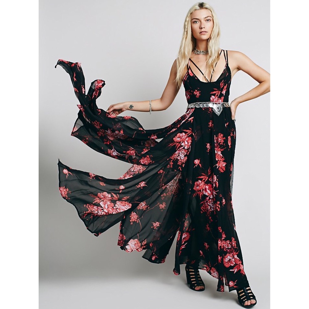 ✨NWOT Free People Winter Garden Maxi✨